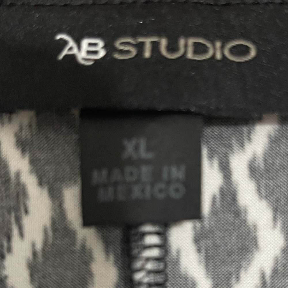 AB STUDIO TOP - Picture 5 of 9